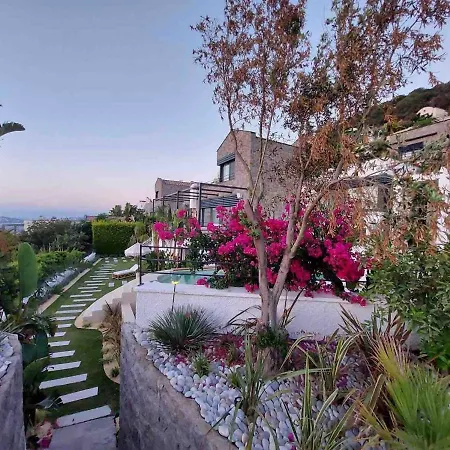 Yalikavaks Finest Mansion