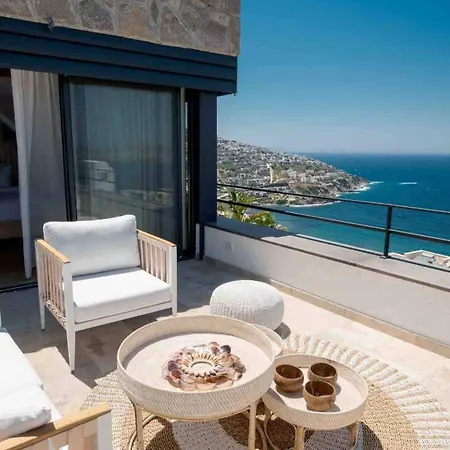 Yalikavaks Finest Mansion *
